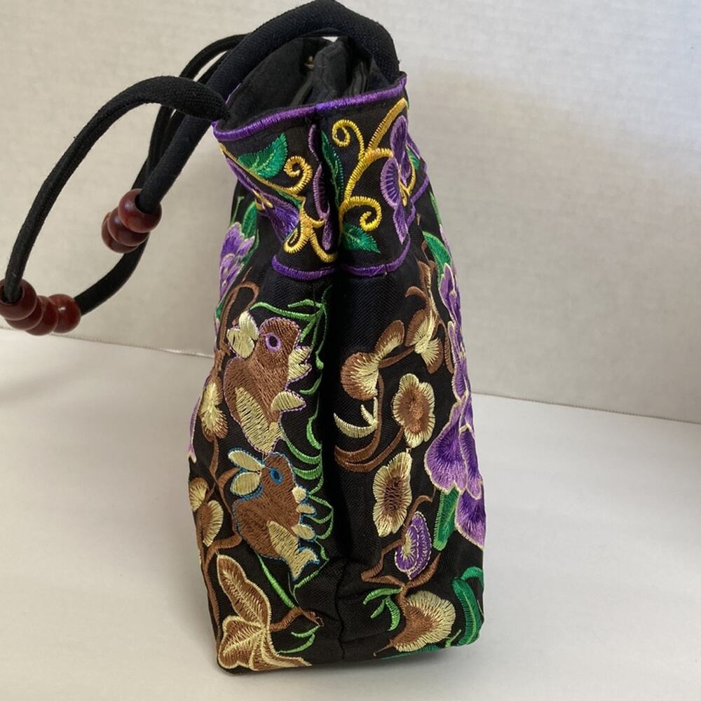 Embroidered Purse Pocketbook Bag Black Purples Tan New without Tags - Picture 5 of 9